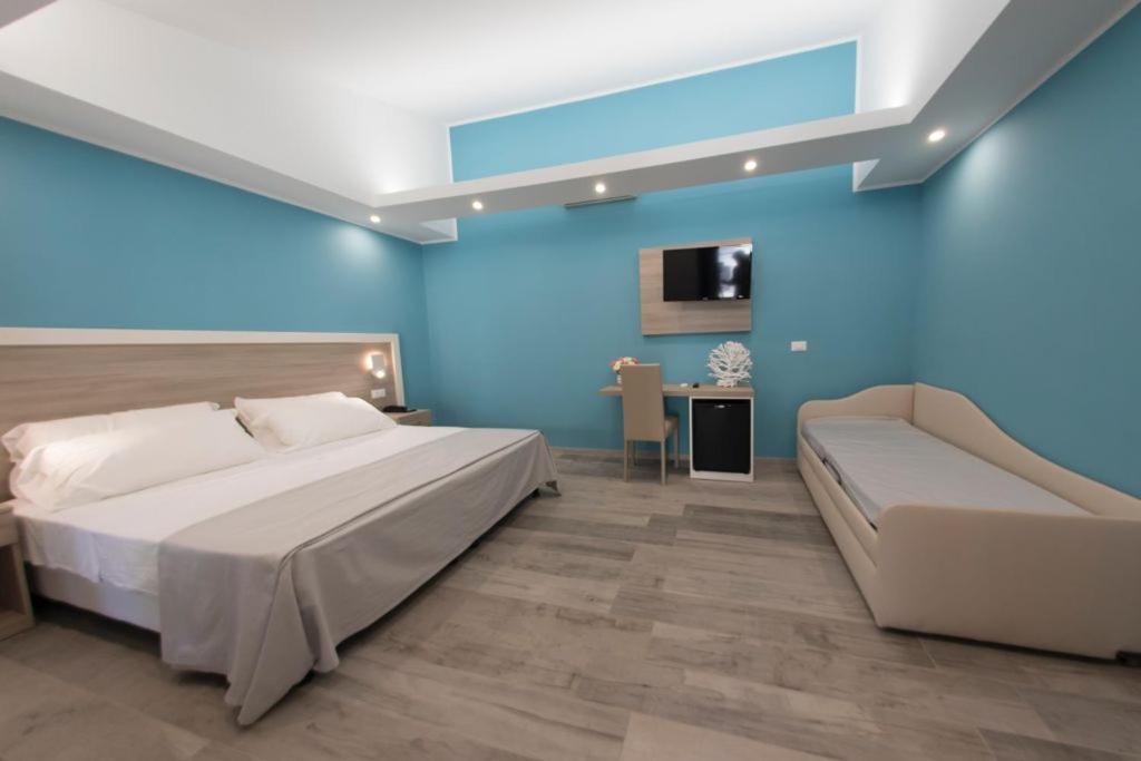 Costa Degli Dei Resort 梵蒂冈角 外观 照片